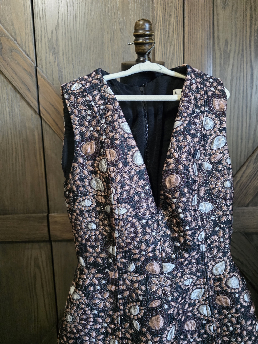 Alice + Olivia Black and Rose Gold Metallic Floral Jacquard Mini Dress - Picture 2 of 6